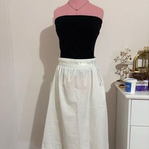 Classic White A-Line Midi Skirt